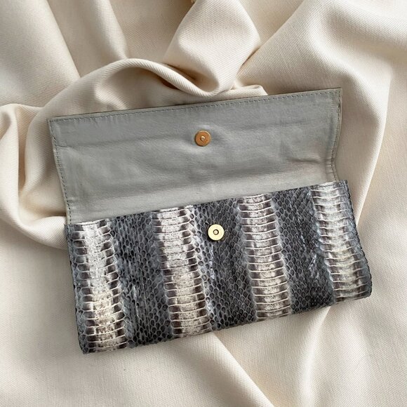 R&Y Augousti Snakeskin Clutch - Picture 2 of 7